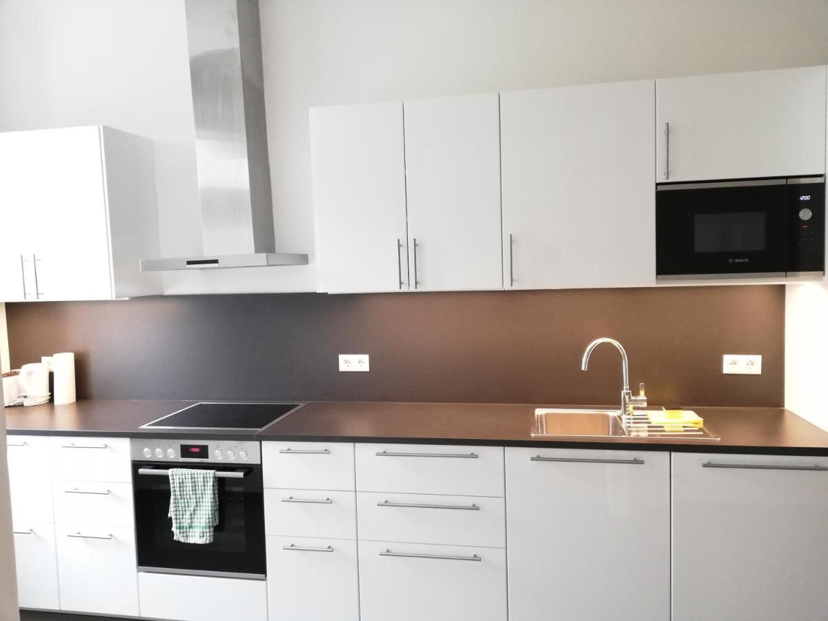 Central Living Apartments - Schoenbrunn เวียนนา ภายนอก รูปภาพ