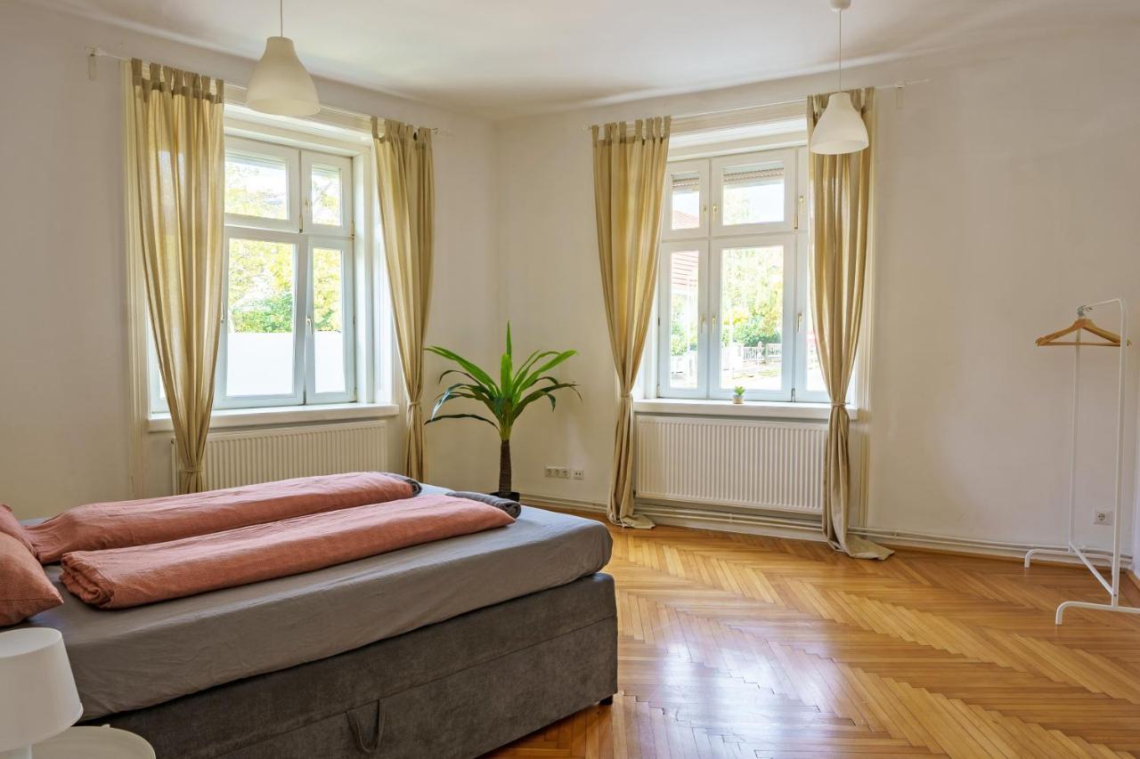 Central Living Apartments - Schoenbrunn เวียนนา ภายนอก รูปภาพ